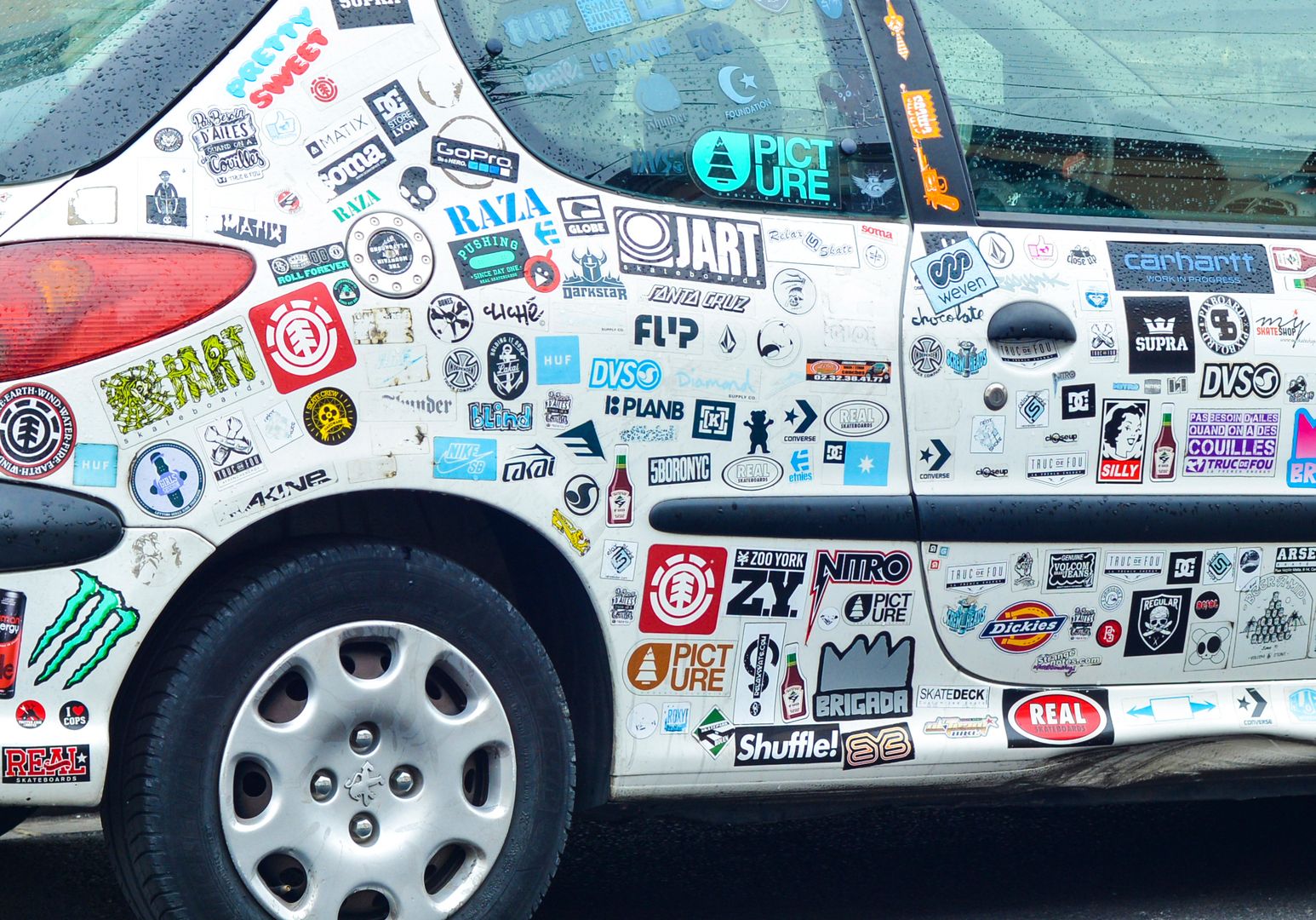 beste_Aufkleber_Sticker_Etiketten_von_Deiner_Druckerei_in_München